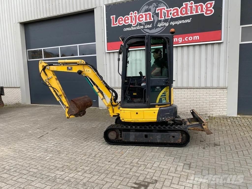 Komatsu PC26MR-3 Mini kotrók < 7t