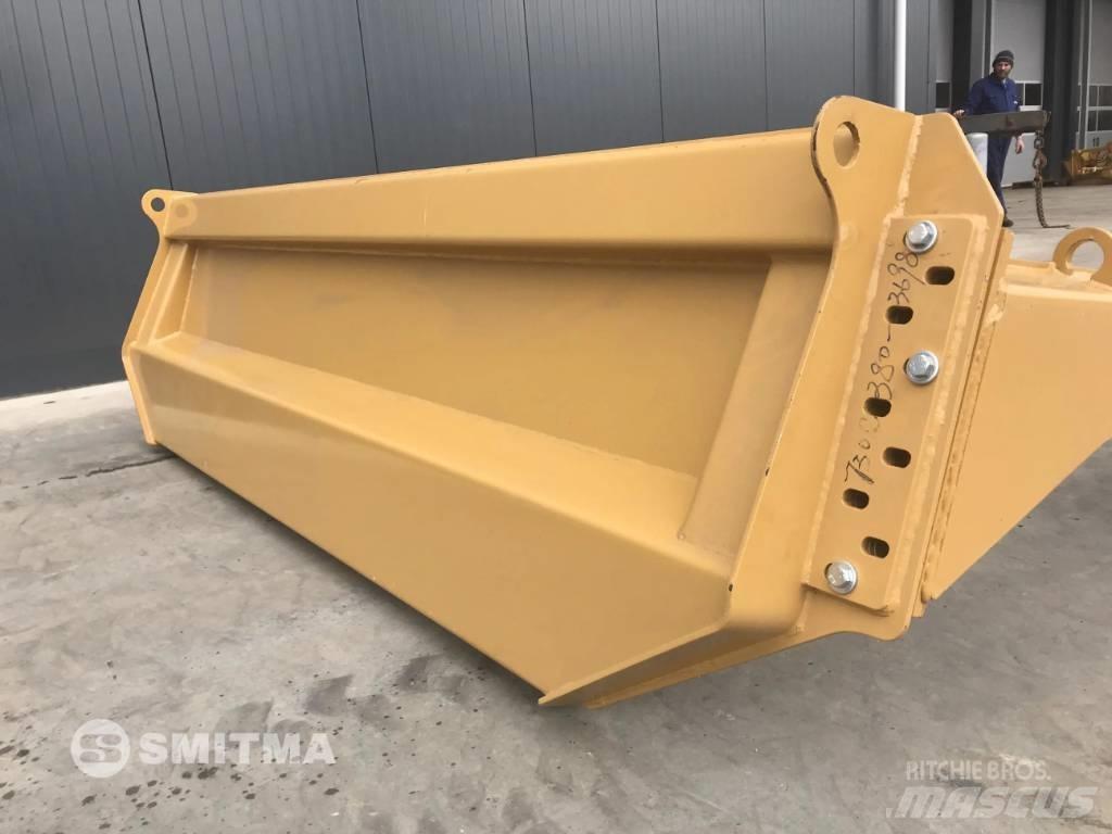 CAT 730C Tailgates