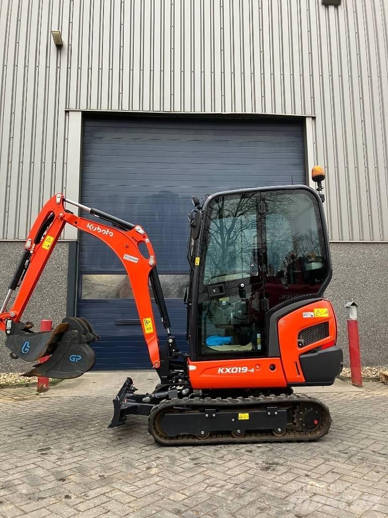 Kubota KX 019-4 Mini kotrók < 7t