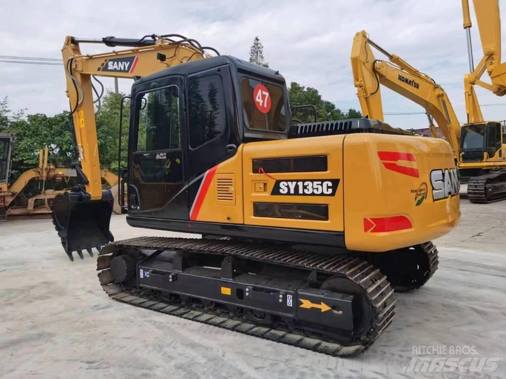 Sany sy135c Lánctalpas kotrók