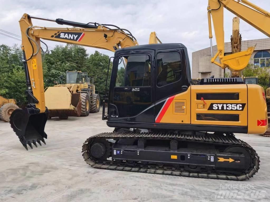 Sany sy135c Lánctalpas kotrók