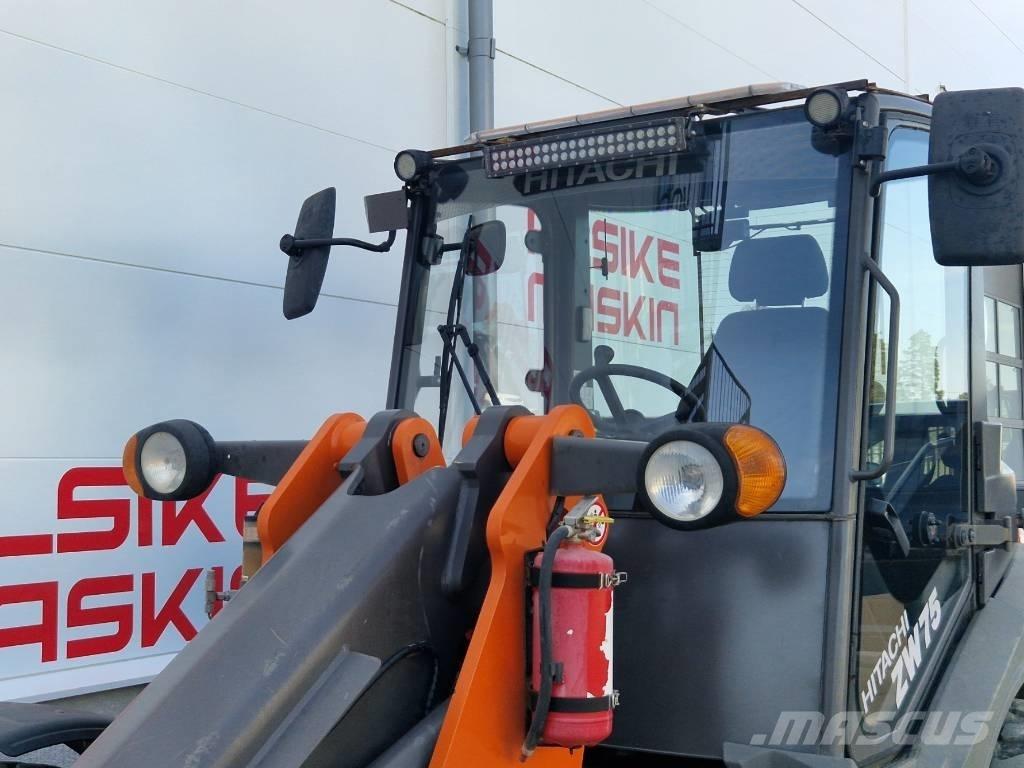 Hitachi ZW 75-6 Gumikerekes homlokrakodók