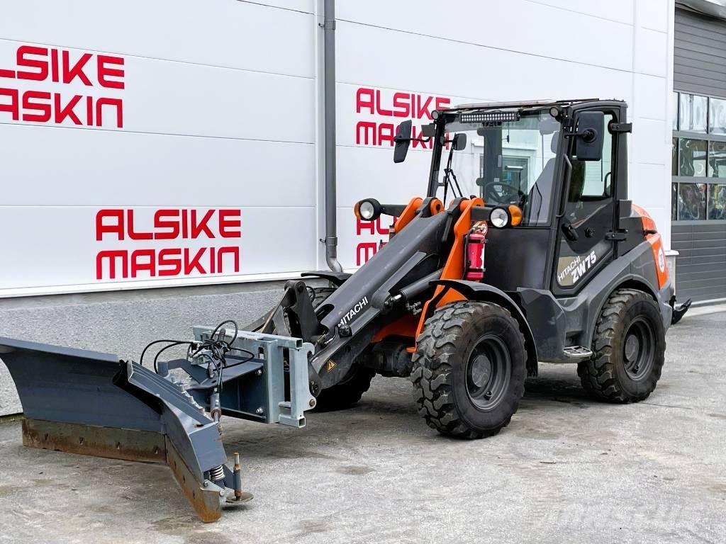 Hitachi ZW 75-6 Gumikerekes homlokrakodók