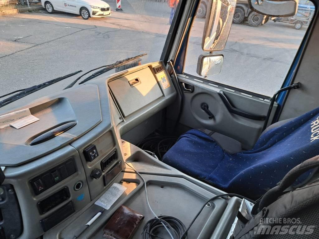 Tatra Terno 6x6 Platós / Ponyvás teherautók