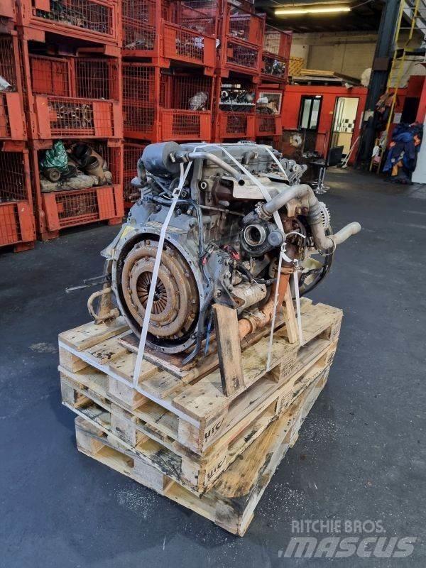 DAF FR118U2 Motorok