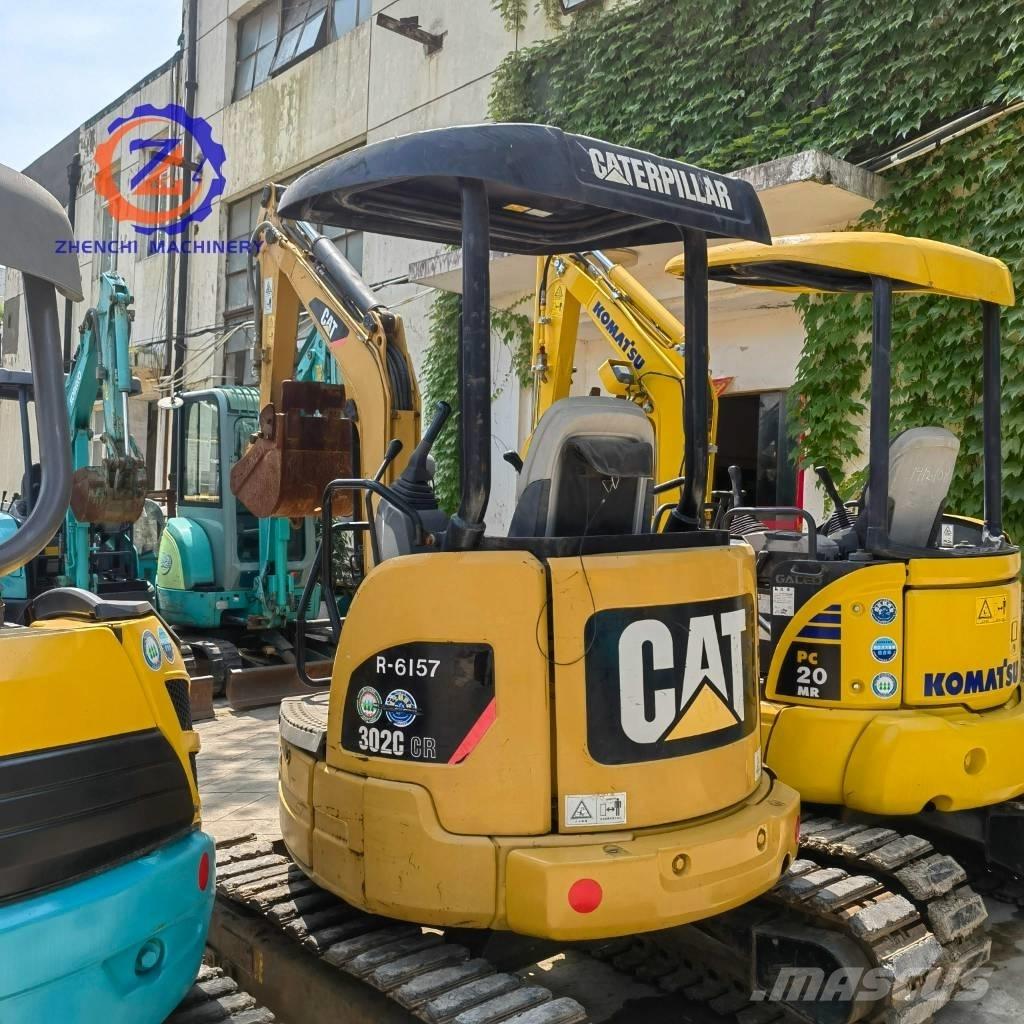 CAT 302 Mini kotrók < 7t
