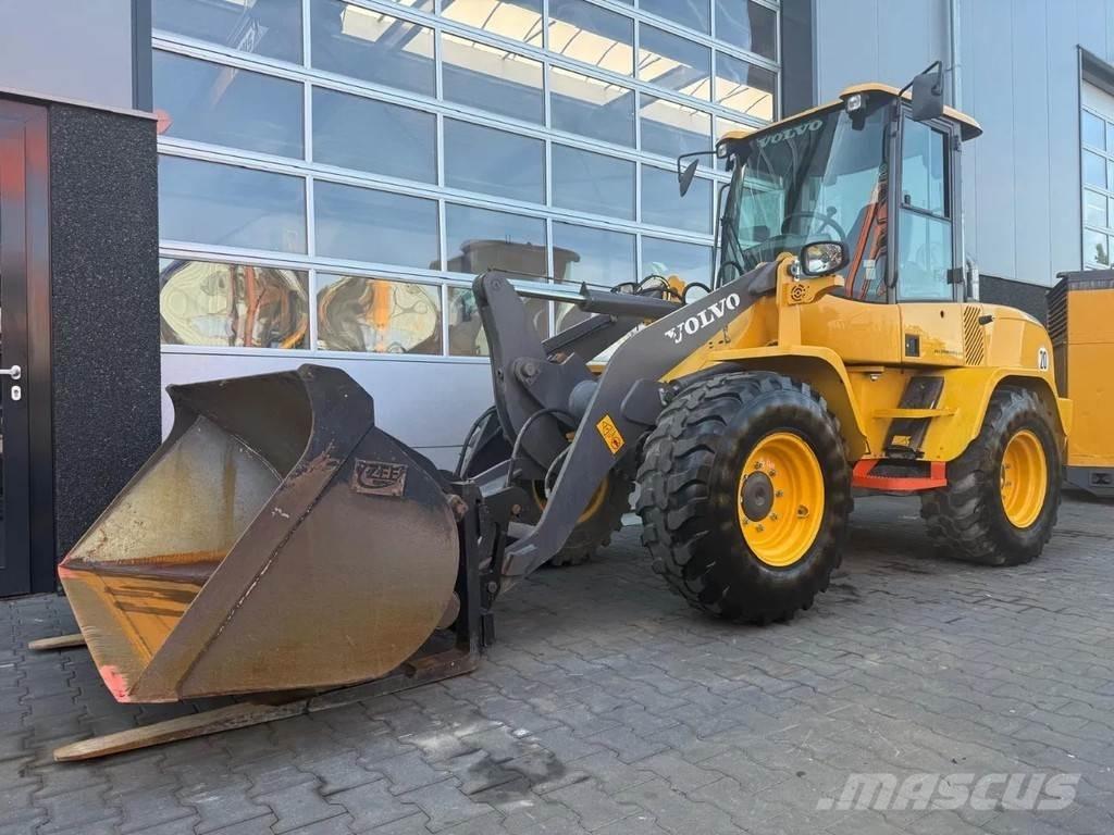 Volvo L35G Gumikerekes homlokrakodók