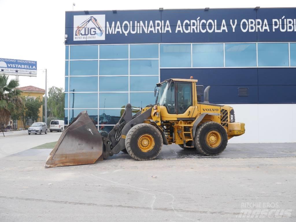 Volvo L 90 F Gumikerekes homlokrakodók