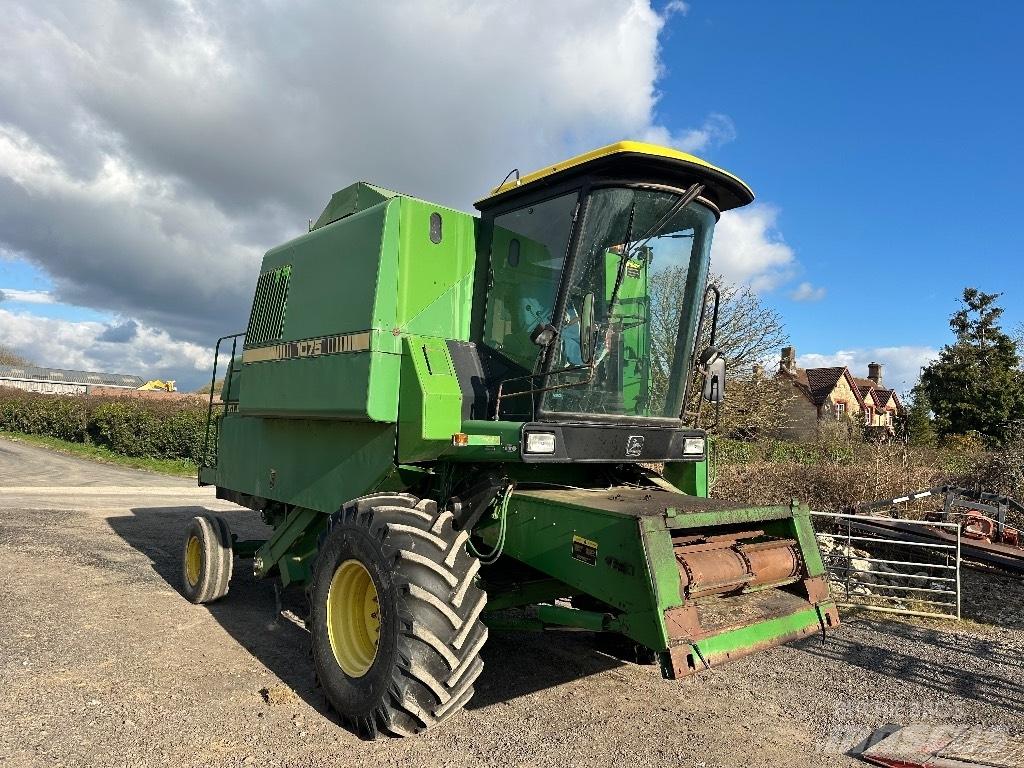 John Deere 1075 Kombájnok