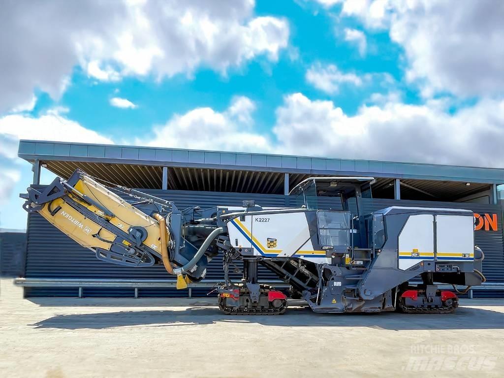 Wirtgen W 220 FI Aszfalt marók