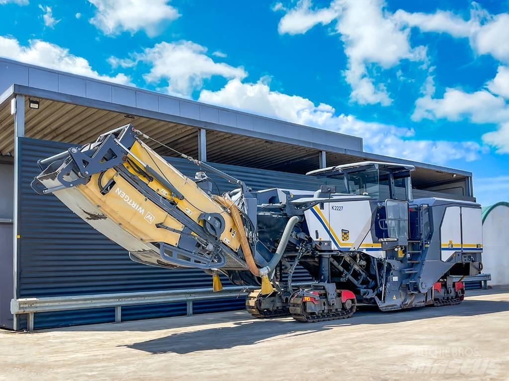 Wirtgen W 220 FI Aszfalt marók