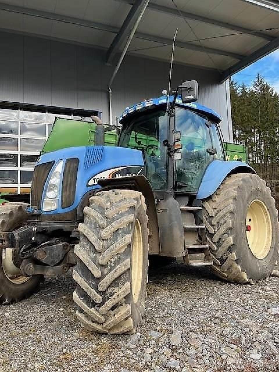 New Holland TG255 Traktorok