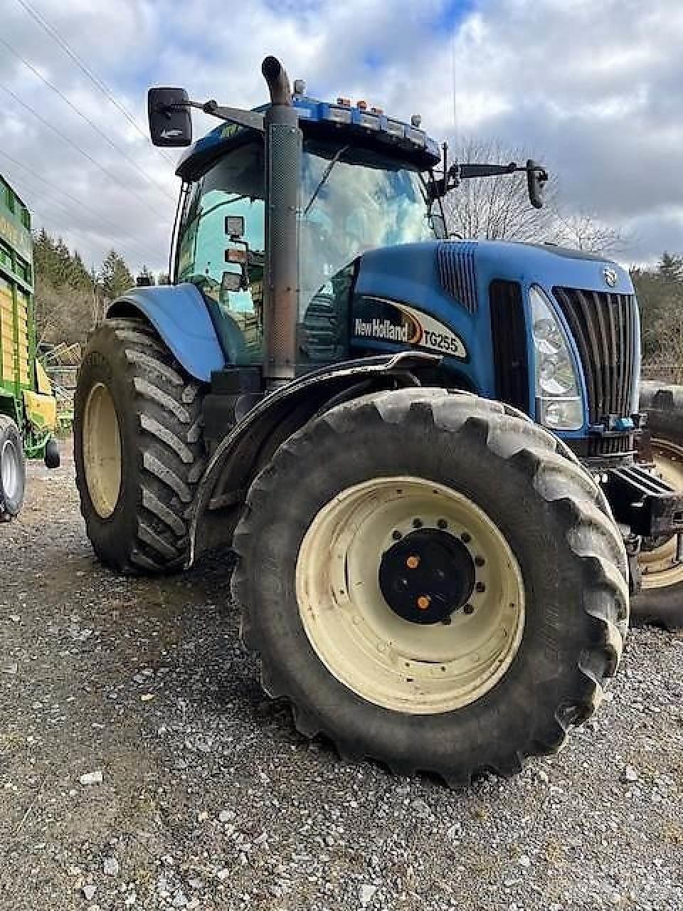 New Holland TG255 Traktorok