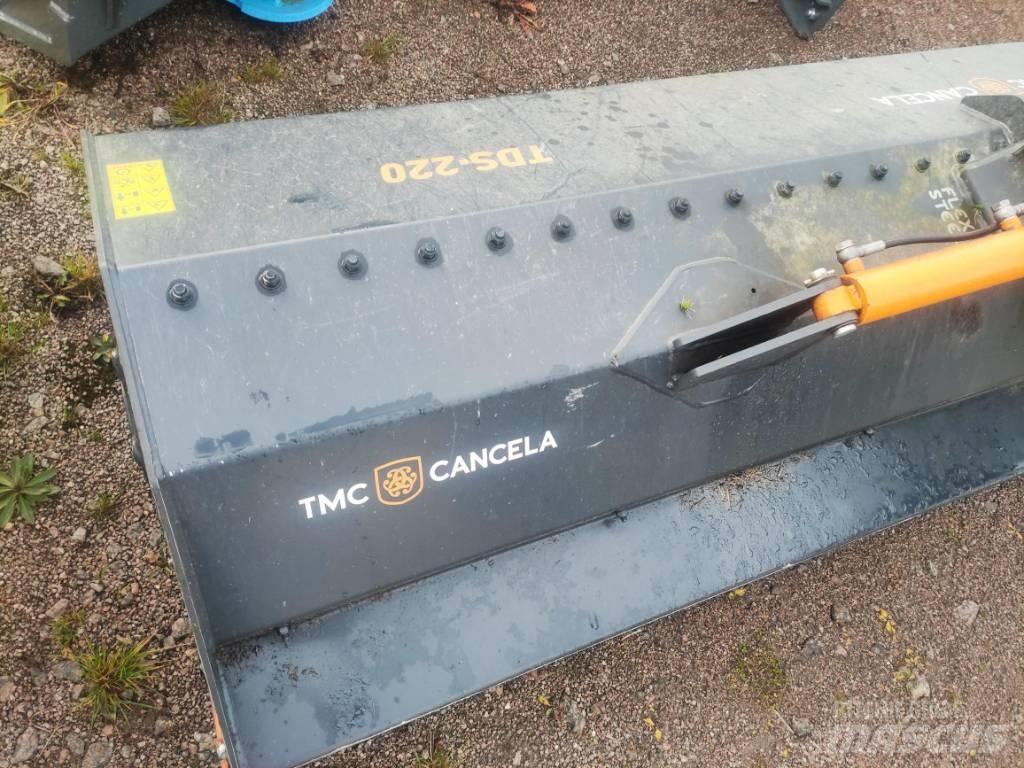 TCM Tds 220 Szárzúzók és fűkaszák