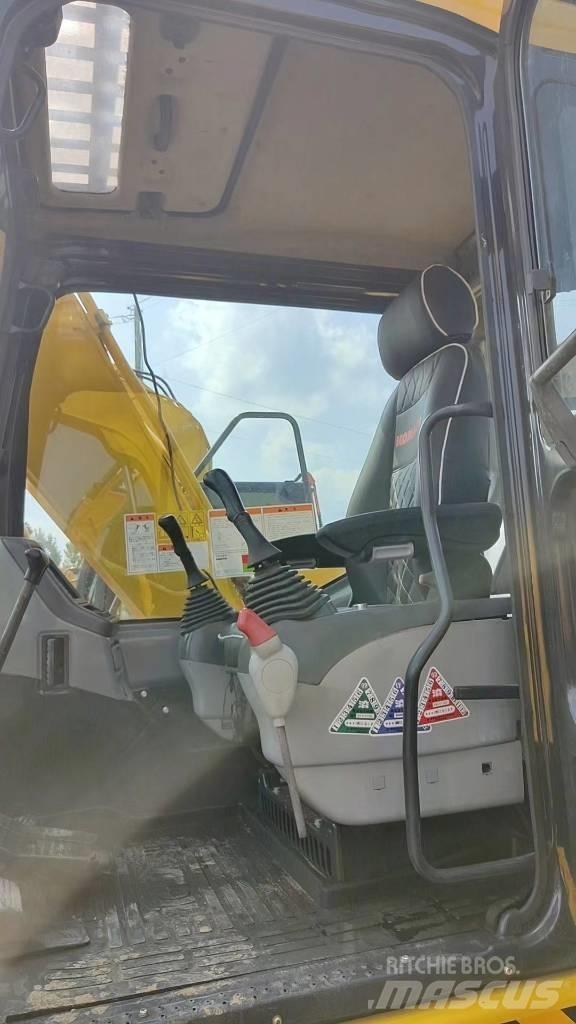 Komatsu PC 130 Lánctalpas kotrók