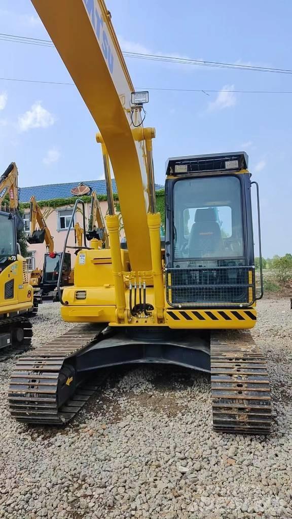 Komatsu PC 130 Lánctalpas kotrók