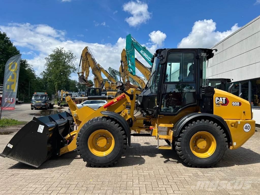 CAT 908 Next gen Gumikerekes homlokrakodók