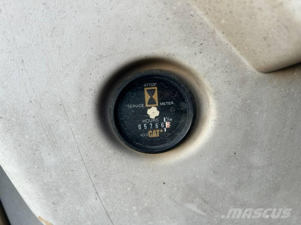 CAT 312 B Lánctalpas kotrók