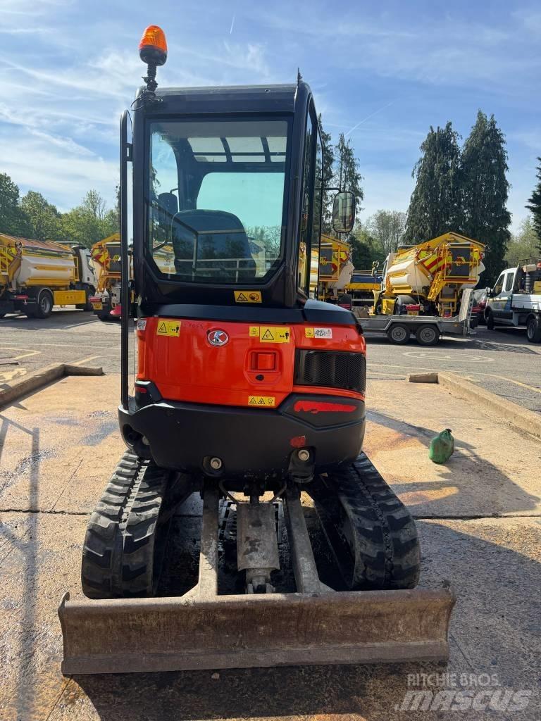 Kubota U 27-4 Mini kotrók < 7t