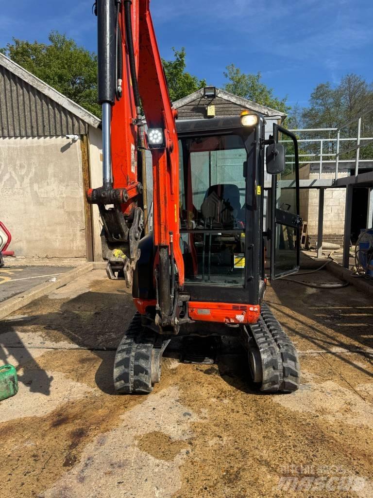 Kubota U 27-4 Mini kotrók < 7t