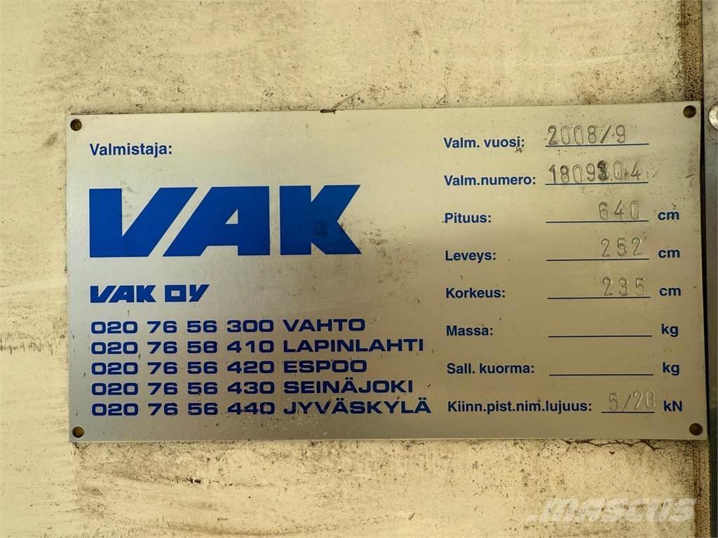 Volvo FL240 4x2 Dobozos teherautók