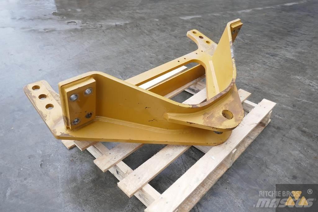 CAT 140M3 Drawbar Haszonjárművek - Egyéb