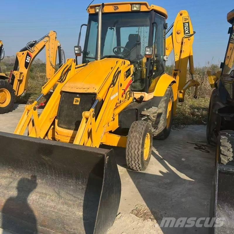JCB 3 CX Gumikerekes homlokrakodók