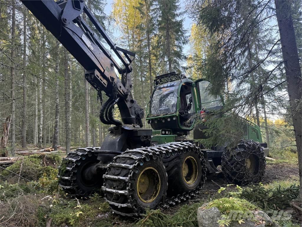 John Deere 1270E Betakarítók