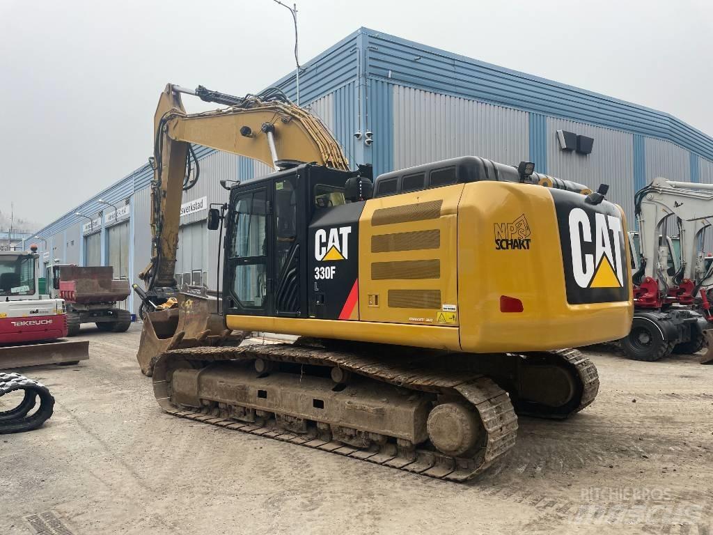 CAT 330 Lánctalpas kotrók