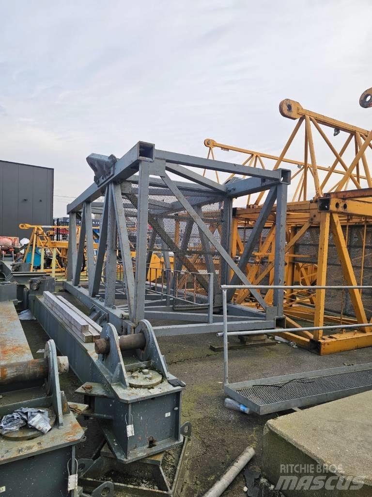 Liebherr 420 EC-H16 Torony daruk