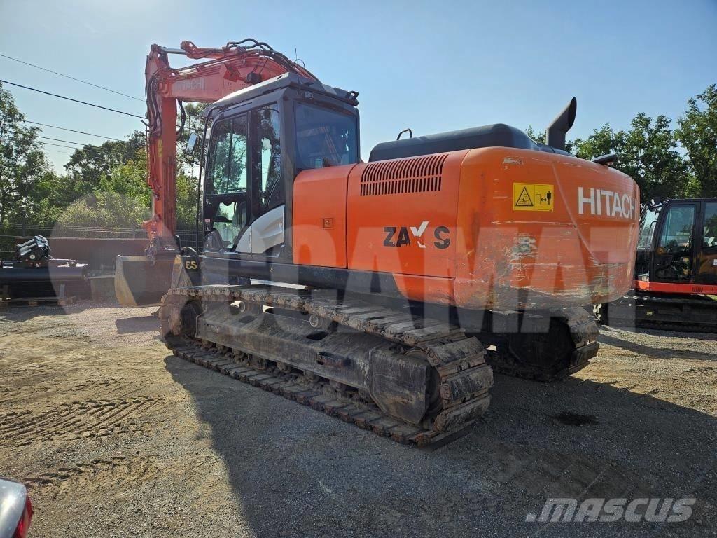 Hitachi ZX 210 LC Lánctalpas kotrók