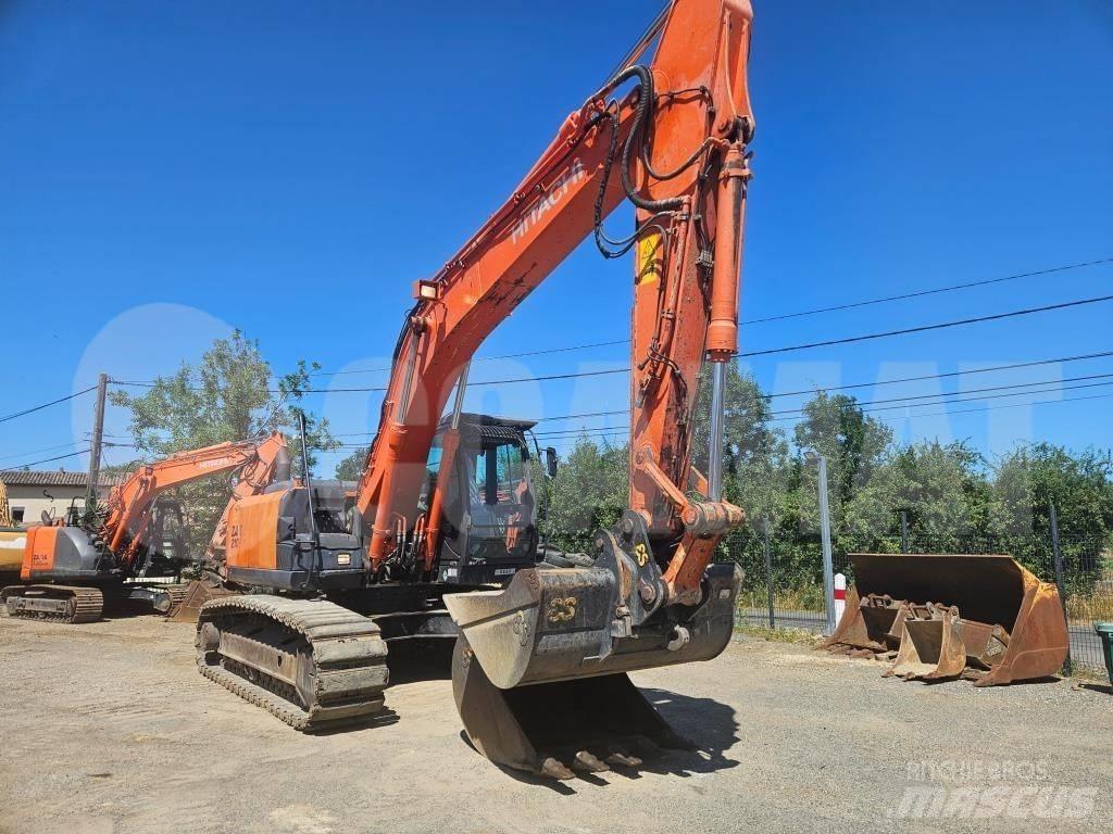 Hitachi ZX 210 LC Lánctalpas kotrók