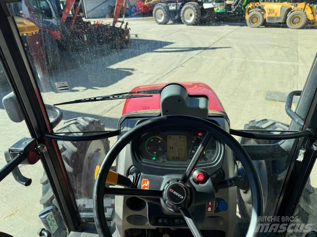 CASE Farmall 105c Traktorok