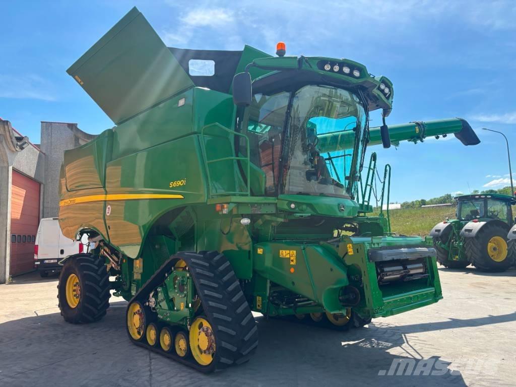 John Deere S 690 i Kombájnok