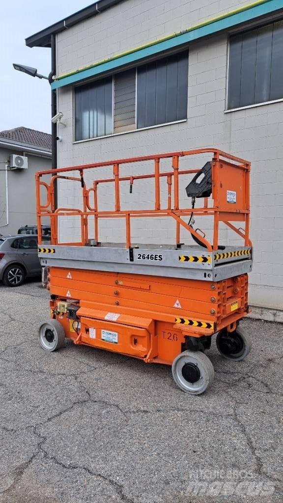JLG 2646 ES Ollós emelők