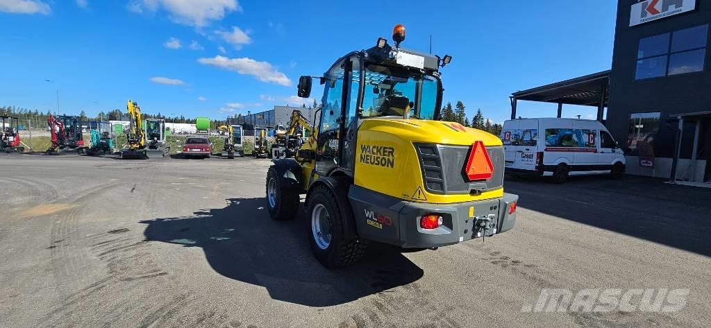 Wacker Neuson WL 60 Gumikerekes homlokrakodók