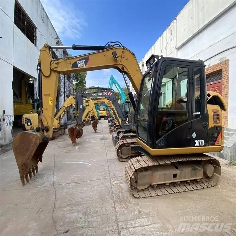 CAT 307 Lánctalpas kotrók