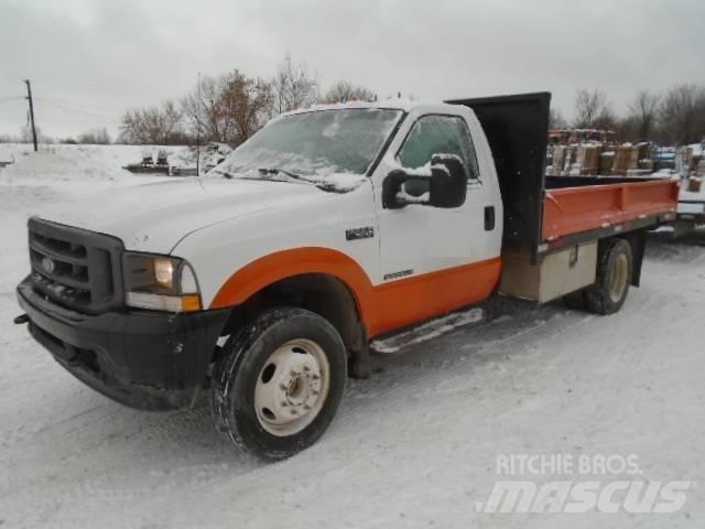 Ford F 550 SD Platós / Ponyvás teherautók