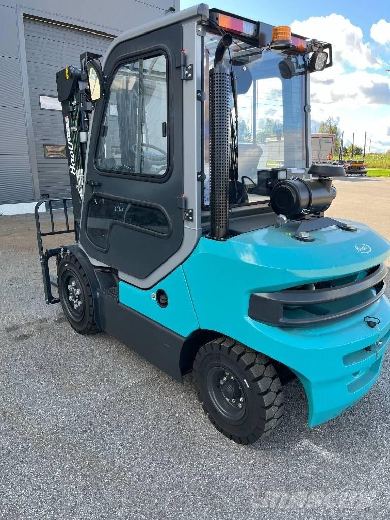 Baoli KBD30 Triplex Dízel targoncák