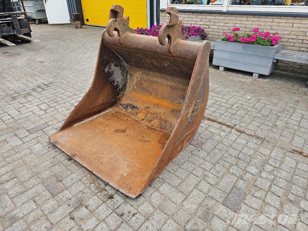  Onbekend Dieplepel Kanalak