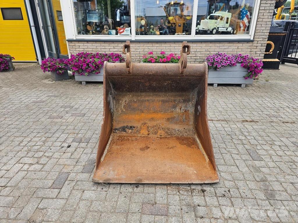  Onbekend Dieplepel Kanalak