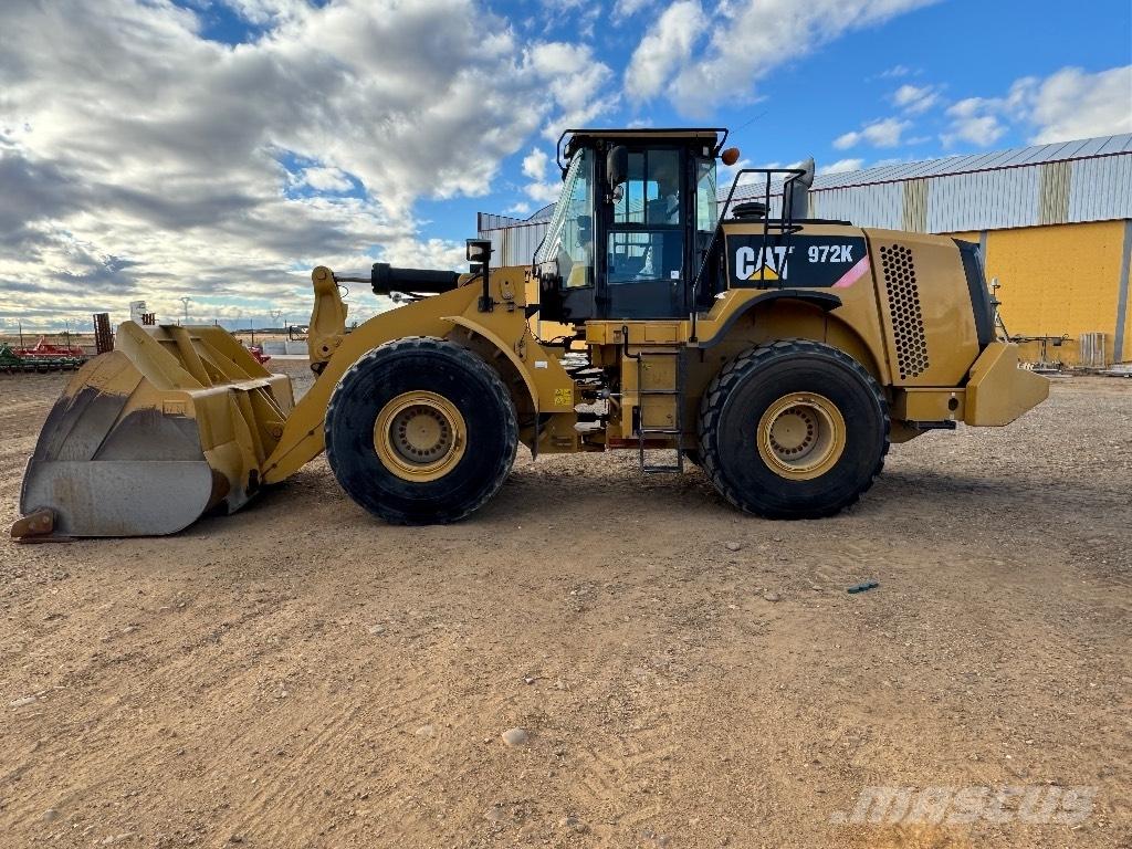 CAT 972 K Gumikerekes homlokrakodók