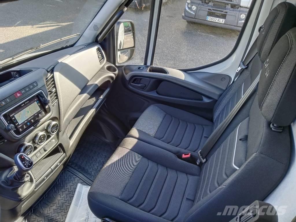 Iveco Daily 35 S12 Dobozos