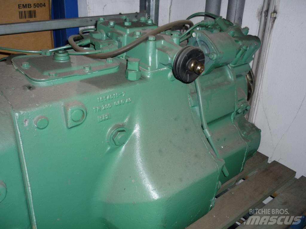 Volvo SR 2000 / 2400 Hajtóművek