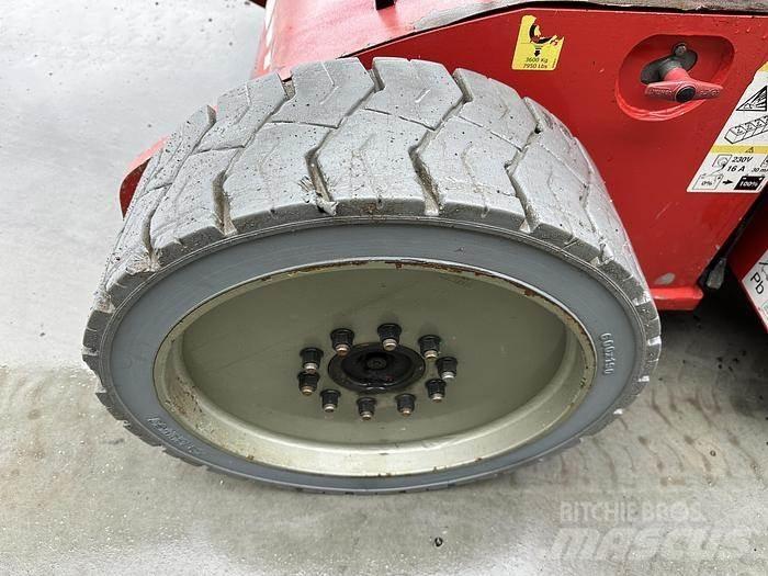 Manitou 150AETJ-C Karos emelők