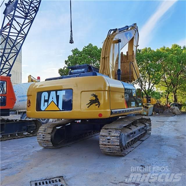 CAT 330 D Lánctalpas kotrók