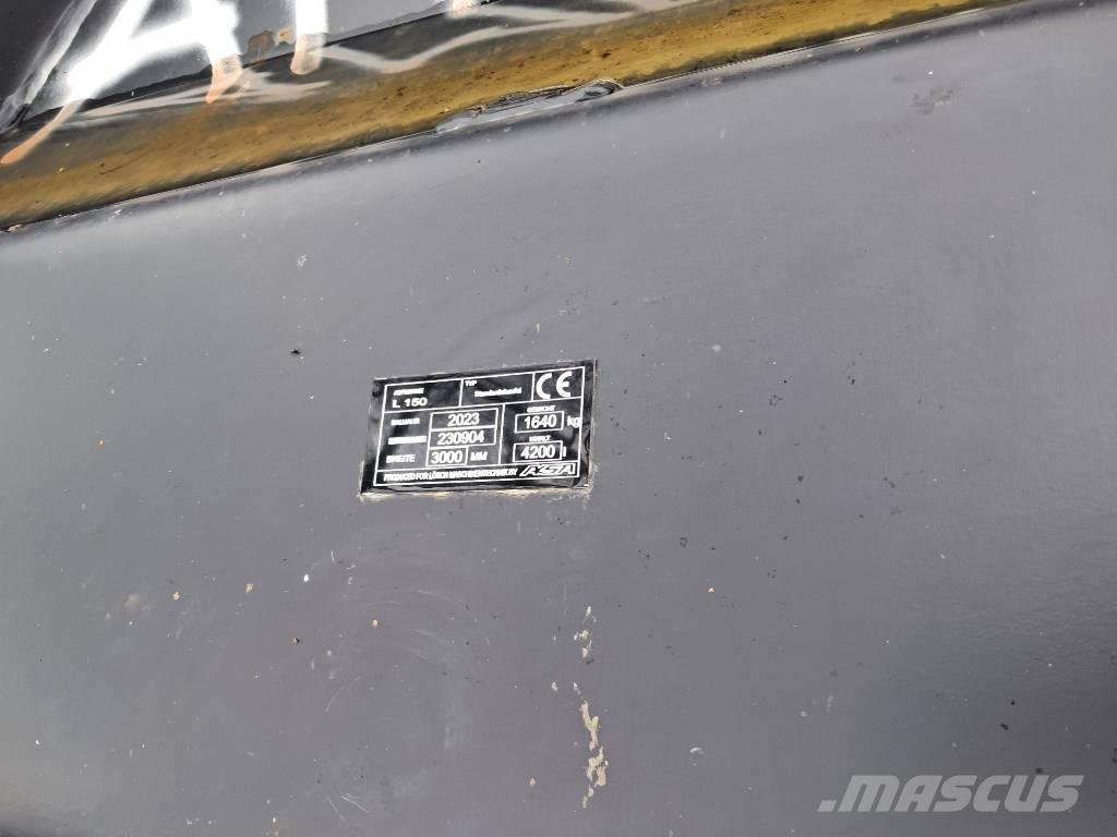 Develon DL 420 CVT-7 Gumikerekes homlokrakodók