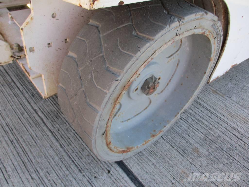 Genie GS 2046 Ollós emelők