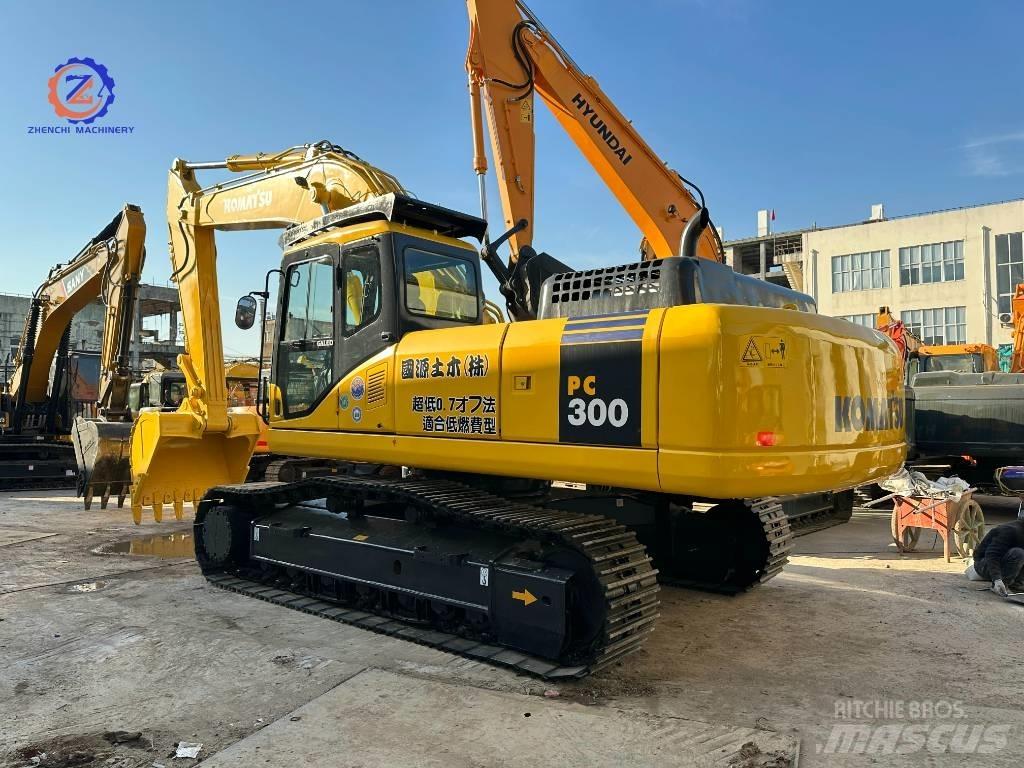 Komatsu PC 300 Lánctalpas kotrók