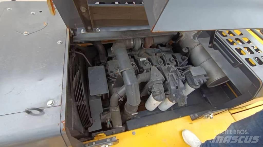 Komatsu PC 400-7 Lánctalpas kotrók